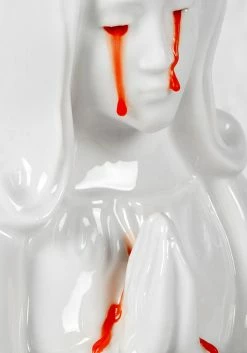 AFT1 Crying Mary Candle Holder