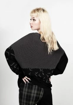 WEI1 Abstract Longline Jumper