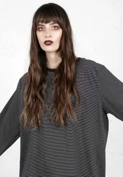 MET1 Tops Underline Long Sleeve T-Shirt