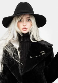 ORI1 Creature Oversized Fur Coat - Black