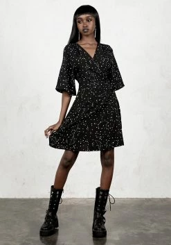 MET1 Dresses Celestial Kimono Dress