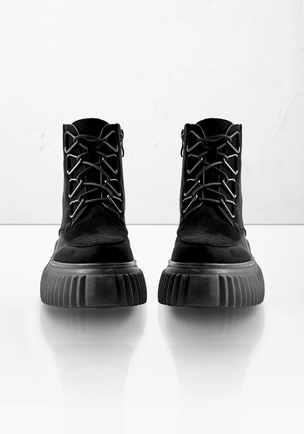 CHI1 Footwear RESURRECT CREEPER BOOTS 7 CHI1 Footwear RESURRECT CREEPER BOOTS