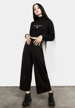 DMT1 Tops Craftwitch Embroidered Sweatshirt