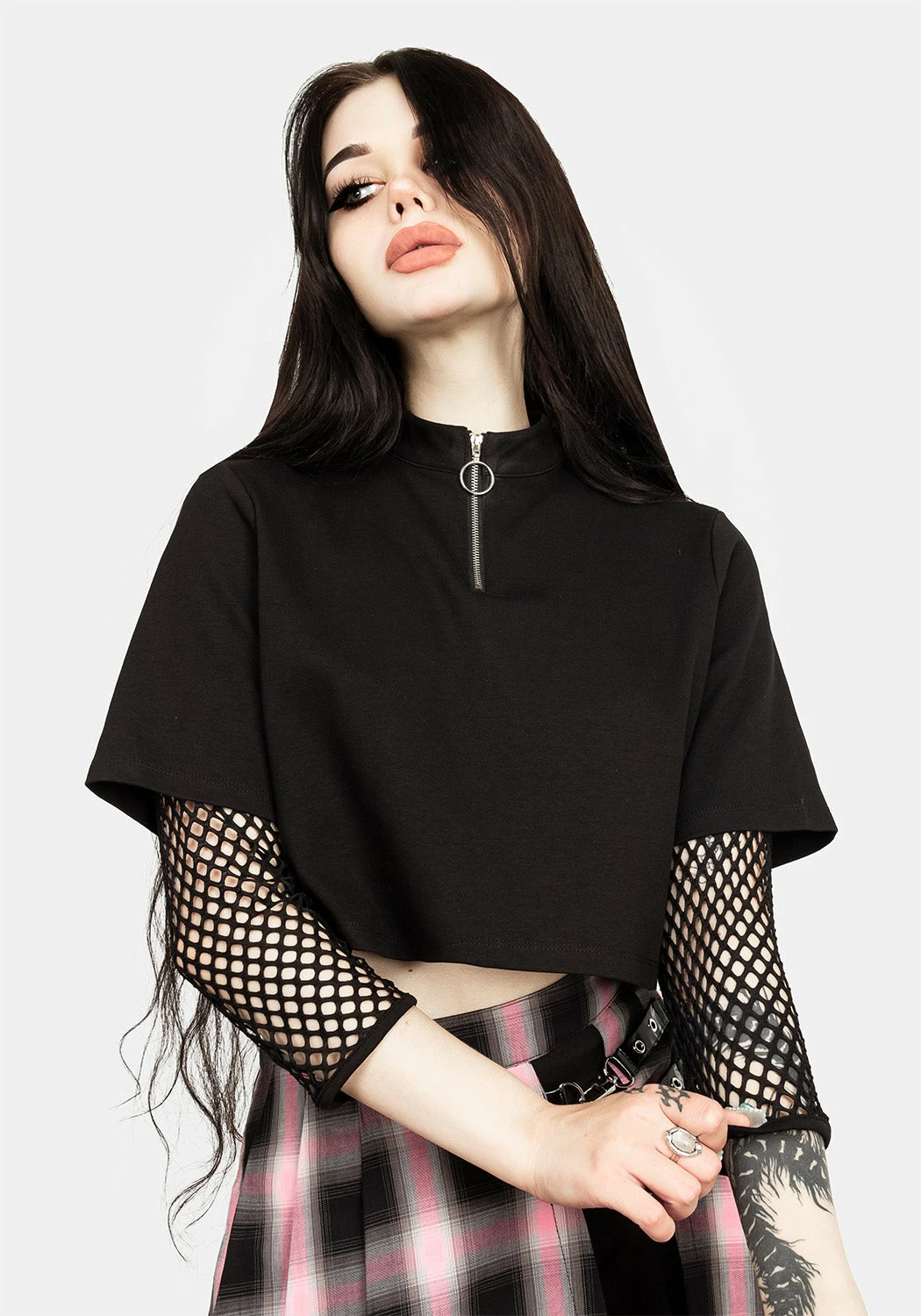 LVT1 Tops Decontrol Fishnet Sleeve Crop 3 LVT1 Tops Decontrol Fishnet Sleeve Crop