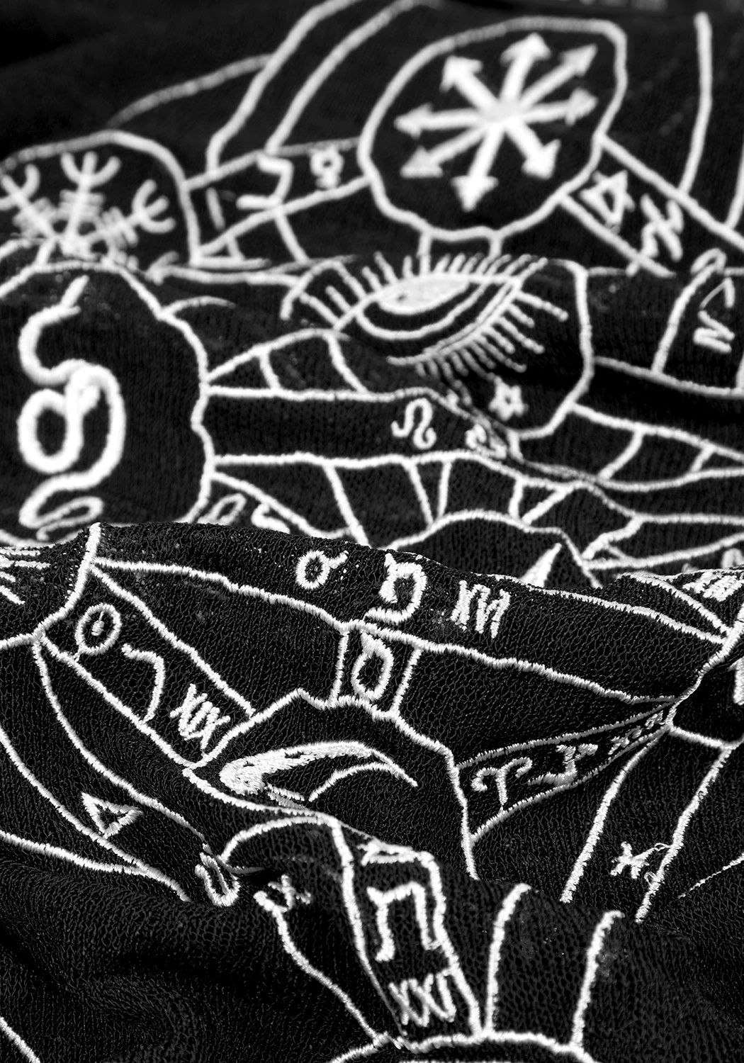 MET1 DIVINITY JUMPER 10 MET1 DIVINITY JUMPER