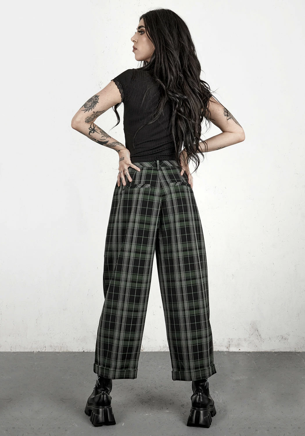 MET1 Bittersweet Check Pants 10 MET1 Bittersweet Check Pants