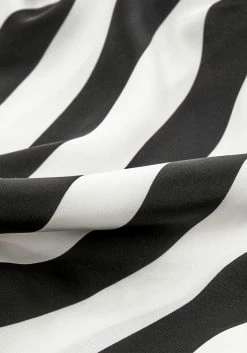 MET1 Tops Beetle Pyjama Shirt Top