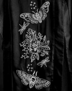MET1 Tops Deathmoth Embroidered Kimono