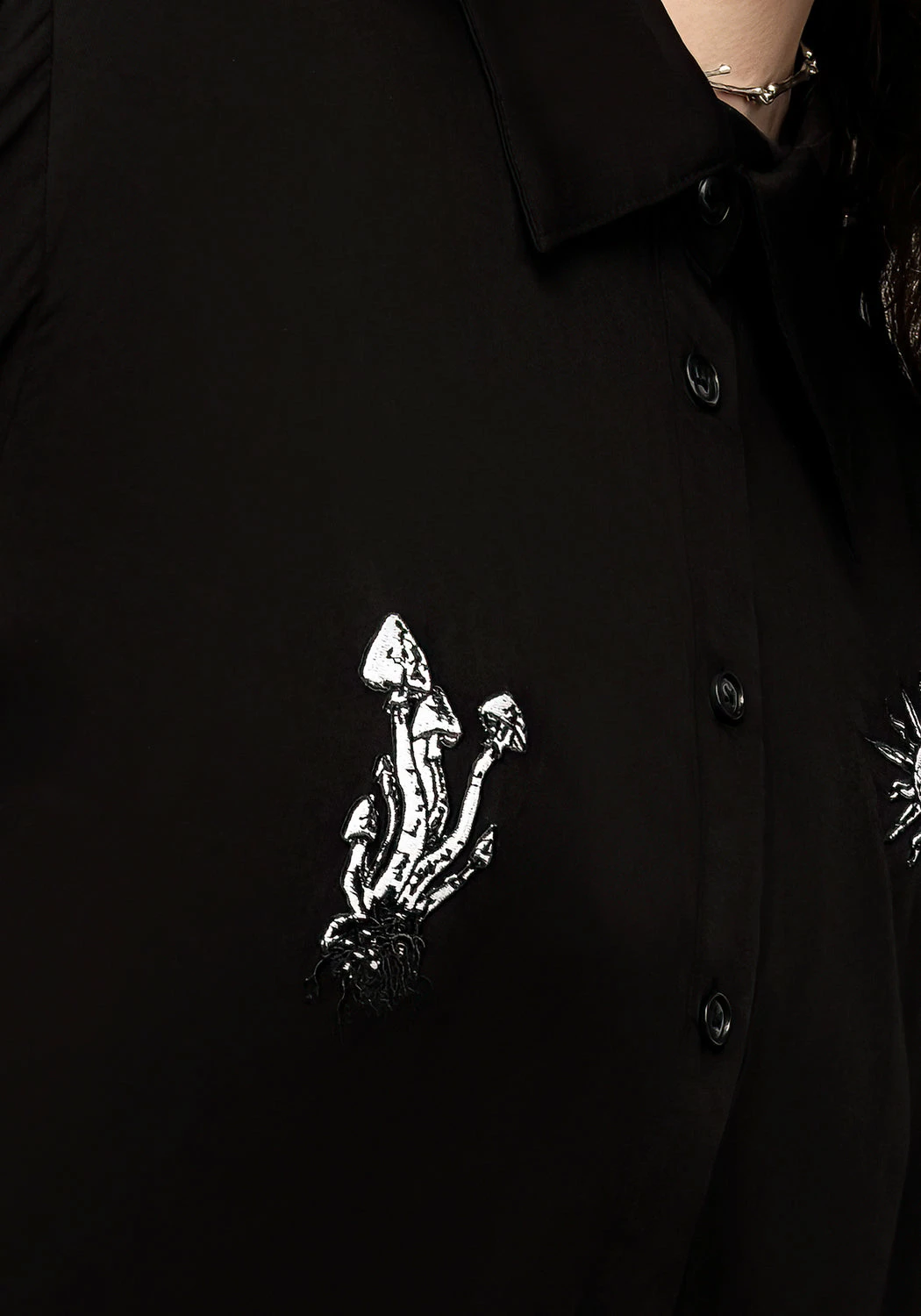 MET1 Harvest Embroidered Oversized Shirt Tops 8 MET1 Harvest Embroidered Oversized Shirt Tops