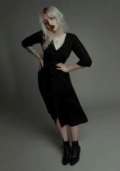 MET1 Merga Pagan Dress