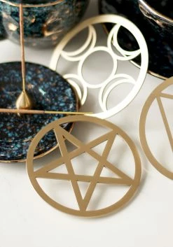 KEO1 Lifestyle PENTAGRAM BRASS COASTER