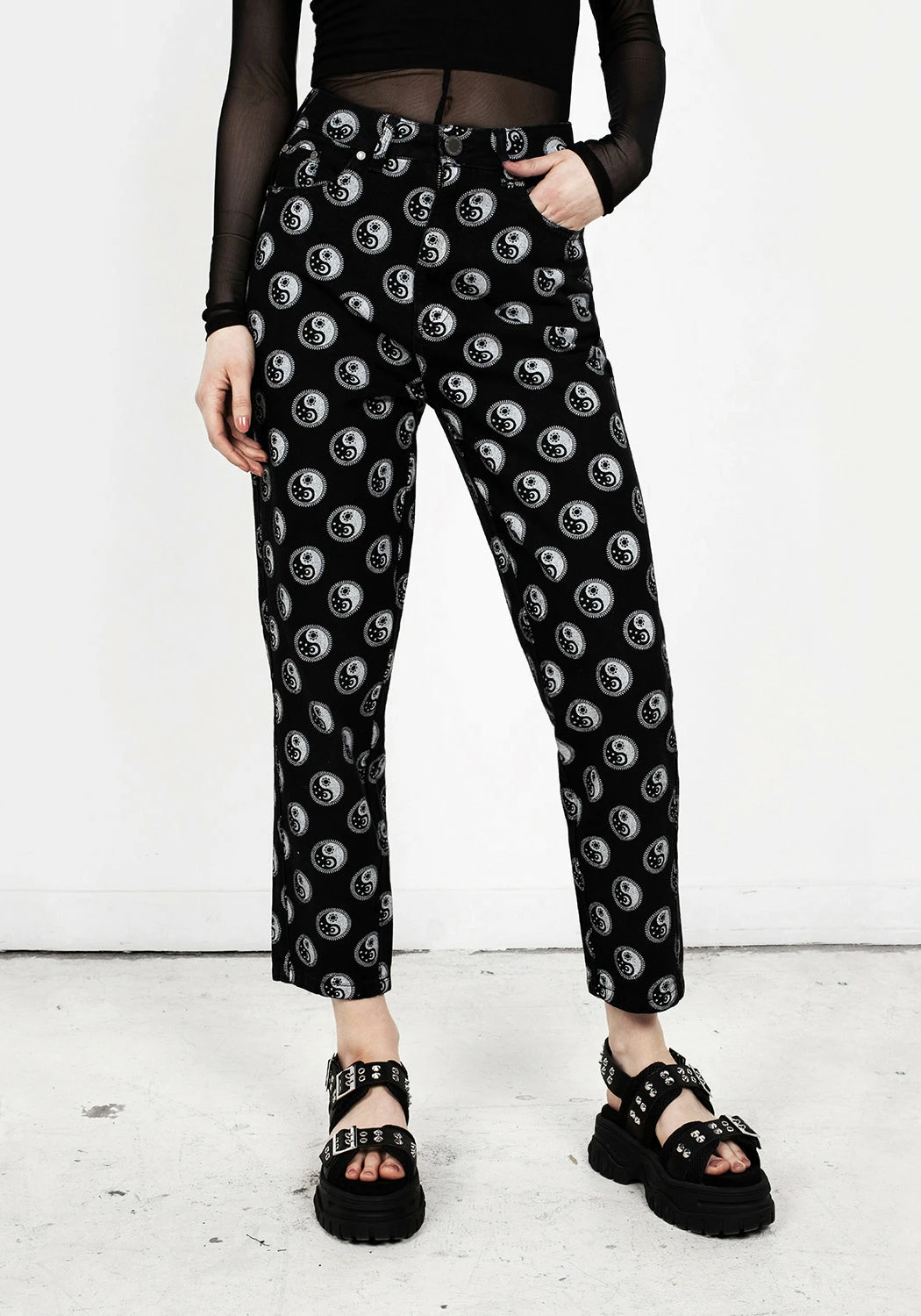 DEN1 Bottoms Karma Mom Jeans 8 DEN1 Bottoms Karma Mom Jeans