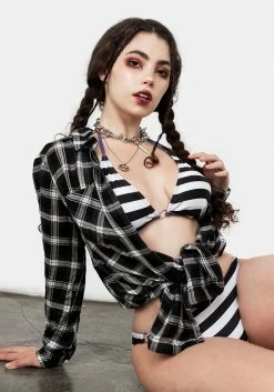 DIF1 PARALLEL LINES TRIANGLE BIKINI TOP