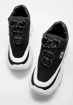 DGH1 SUPERNAUT SNEAKERS - WHITE