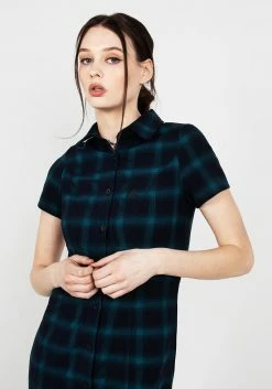 MET1 Triquetra Shirt Dress