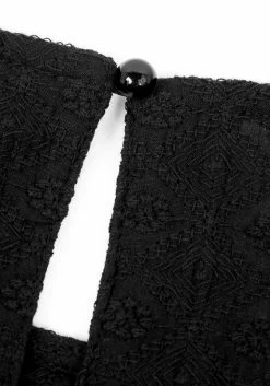 MET1 Broderie Boxy Fit Tee Tops 19 MET1 Broderie Boxy Fit Tee Tops