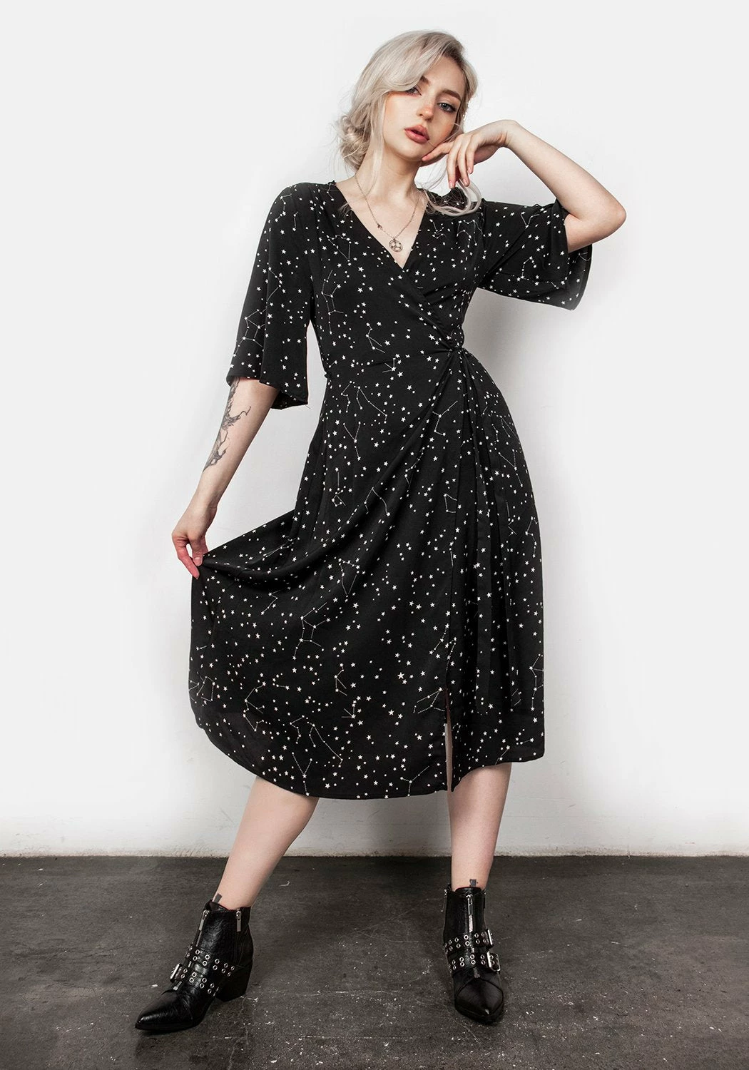 MET1 Dresses Celestial Midi Kimono Dress 3 MET1 Dresses Celestial Midi Kimono Dress