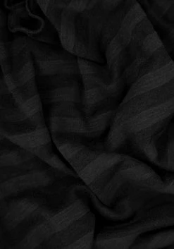 MET1 Gomez Striped Crop