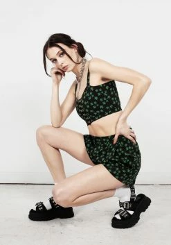 MET1 Bottoms MARY JANE FLOWY SHORTS