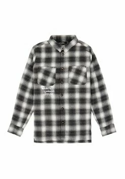 MET1 Tops Escape Plaid Shirt