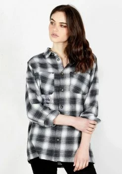 MET1 Tops Escape Plaid Shirt