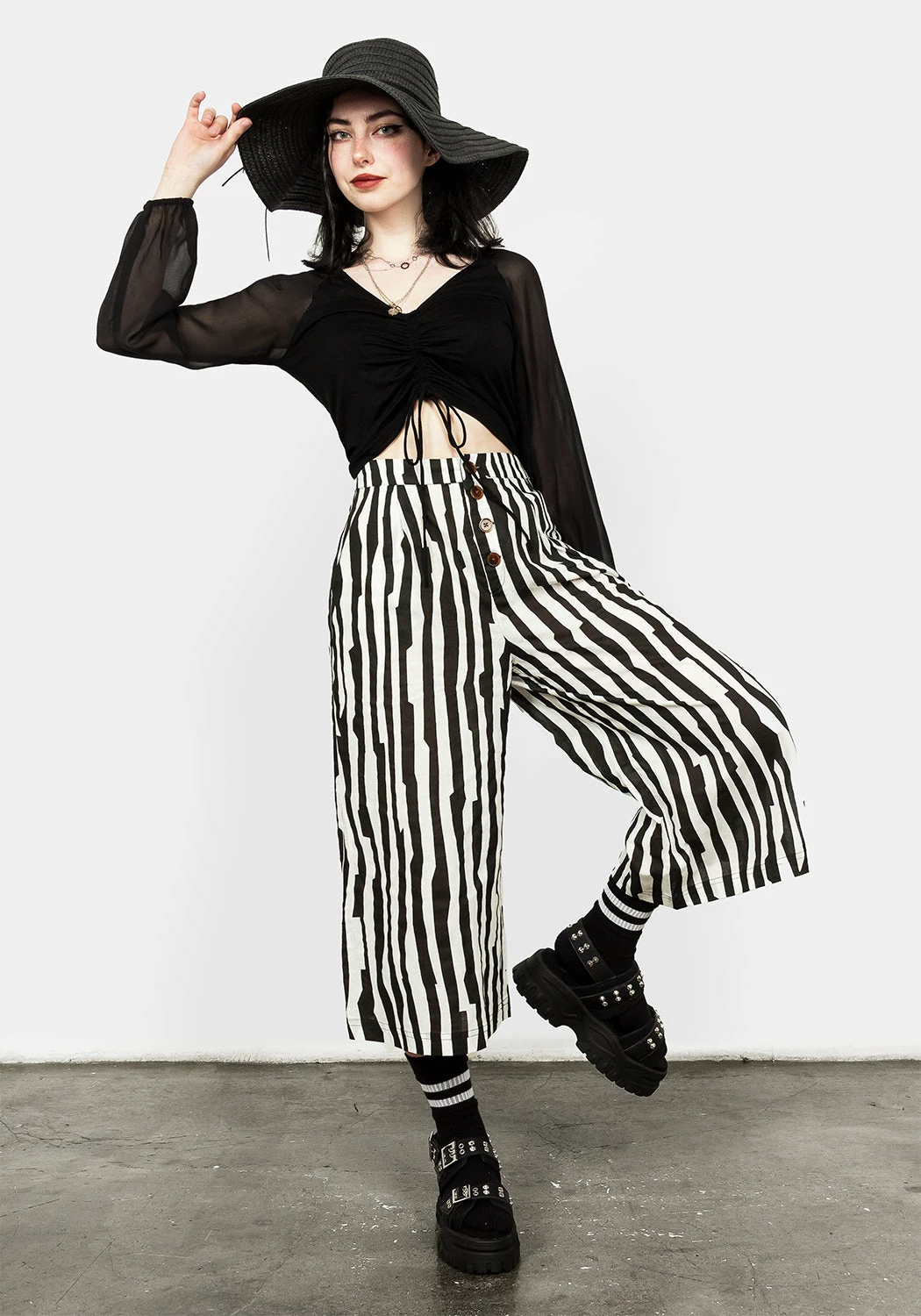 MET1 Bottoms DARK WAVE CROP TROUSERS 5 MET1 Bottoms DARK WAVE CROP TROUSERS