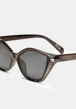 RED1 Studded Cat Eye Sunglasses