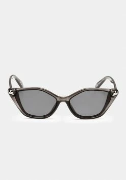 RED1 Studded Cat Eye Sunglasses