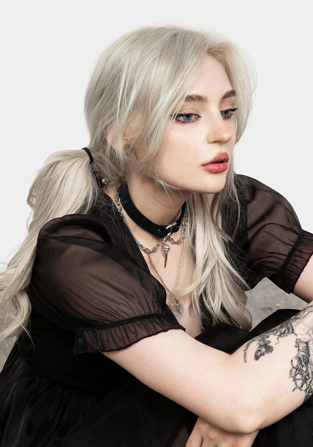 MET1 Andie Puff Sleeve Organza Dress 6 MET1 Andie Puff Sleeve Organza Dress