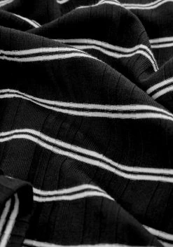 DMT1 Tops SLASH 90S STRIPE CROP TOP