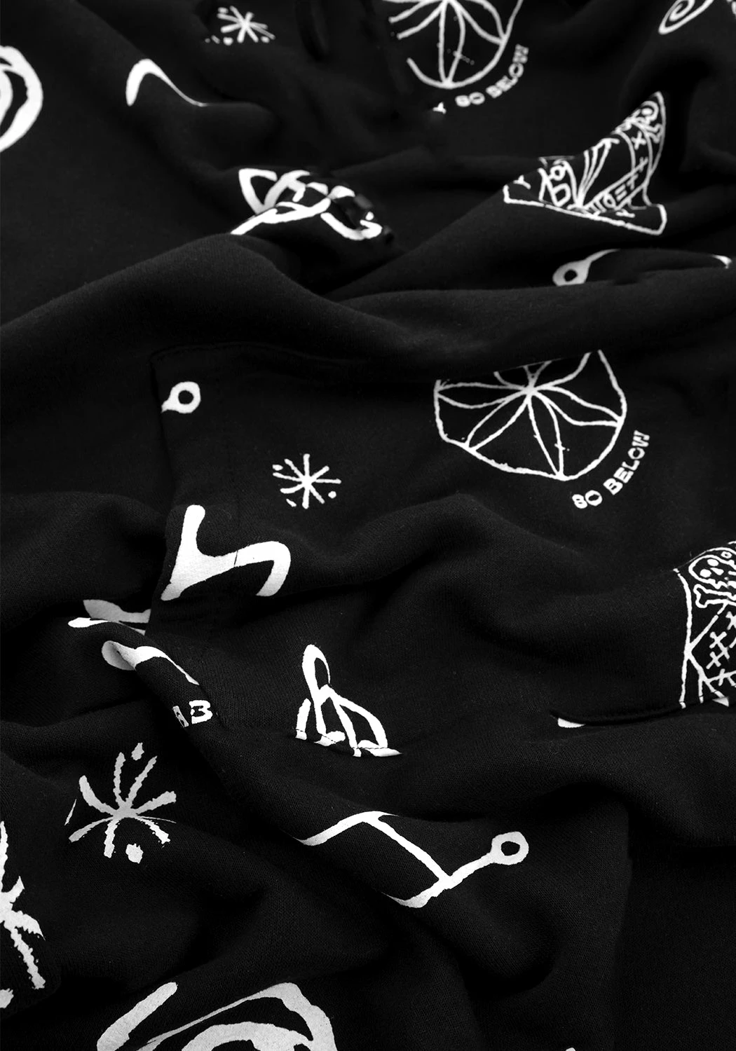 JB1 ABOVE BELOW CROP LONG SLEEVE TEE Tops 8 JB1 ABOVE BELOW CROP LONG SLEEVE TEE Tops