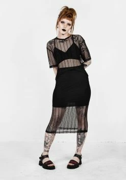 DMT1 Solemn Boxy Crop Top