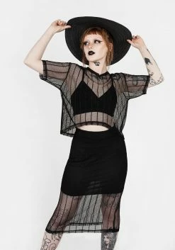 DMT1 Solemn Boxy Crop Top