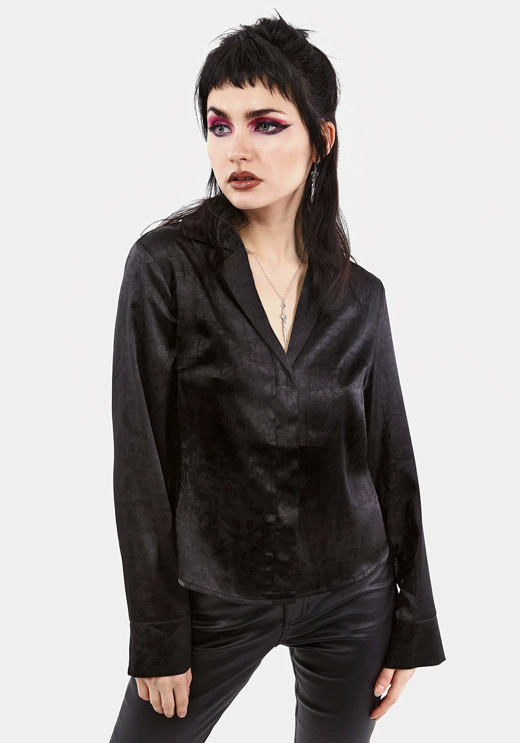 LVT1 CATHEDRA SATIN JACQUARD SHIRT Tops 7 LVT1 CATHEDRA SATIN JACQUARD SHIRT Tops