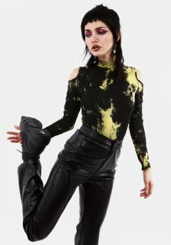 MET1 Tops SCHOLOMANCE COLD SHOULDER TIE DYE BODY