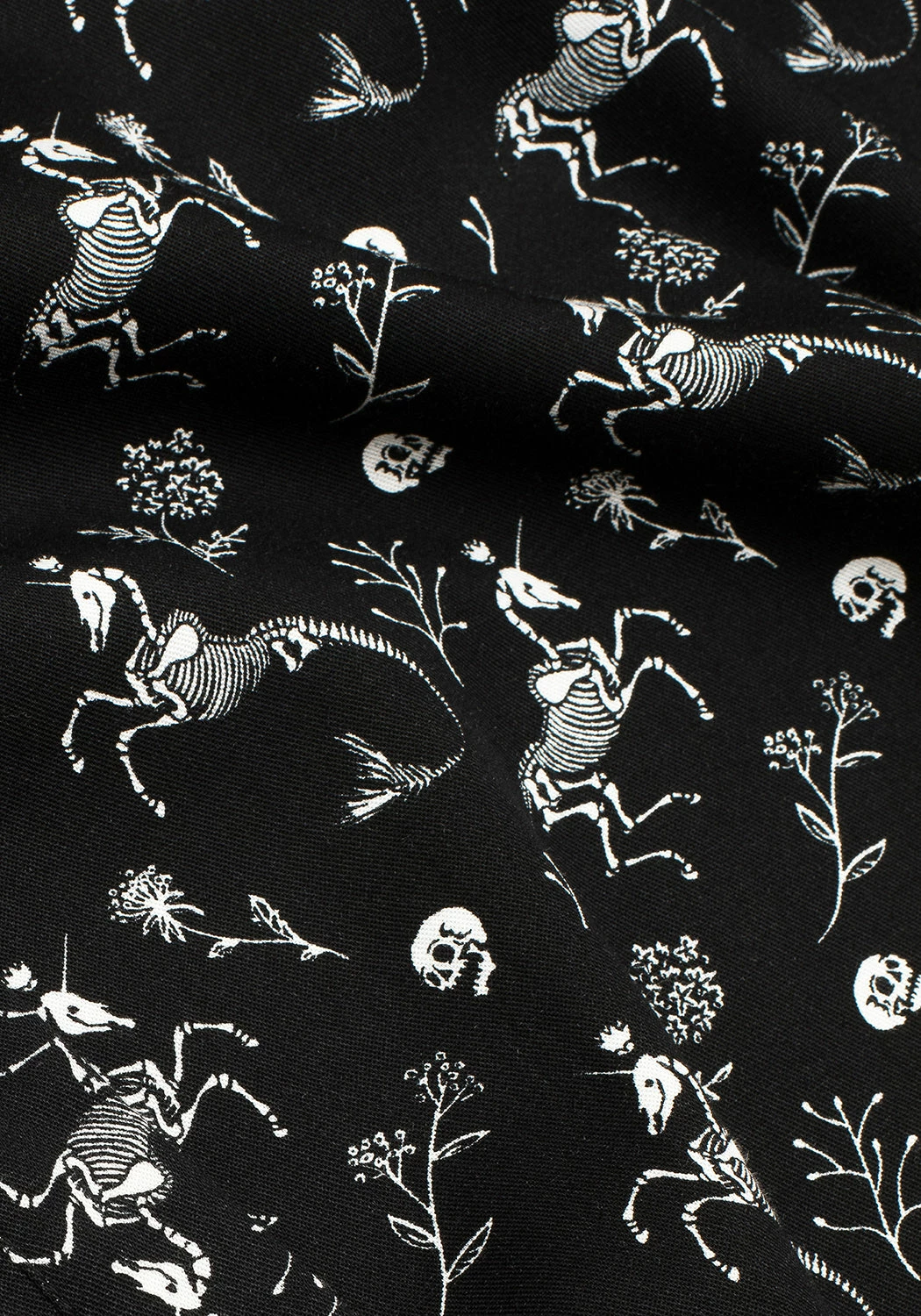 MET1 Tops MAKEBELIEVE TIE FRONT CROP TOP 11 MET1 Tops MAKEBELIEVE TIE FRONT CROP TOP