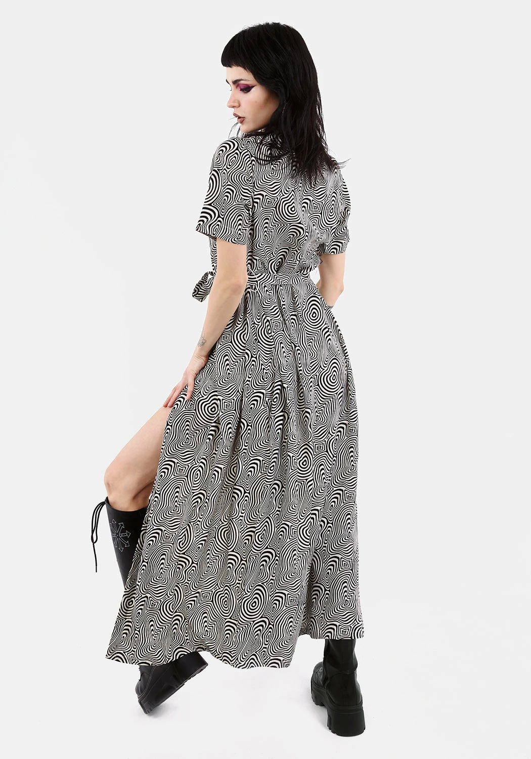 MET1 SUMMERS PRINTED WRAP DRESS Dresses 10 MET1 SUMMERS PRINTED WRAP DRESS Dresses