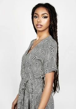 MET1 SUMMERS PRINTED WRAP DRESS Dresses 18 MET1 SUMMERS PRINTED WRAP DRESS Dresses