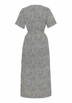 MET1 SUMMERS PRINTED WRAP DRESS Dresses 27 MET1 SUMMERS PRINTED WRAP DRESS Dresses