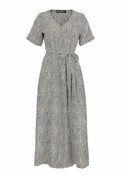 MET1 SUMMERS PRINTED WRAP DRESS Dresses 26 MET1 SUMMERS PRINTED WRAP DRESS Dresses