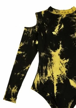 MET1 Tops SCHOLOMANCE COLD SHOULDER TIE DYE BODY