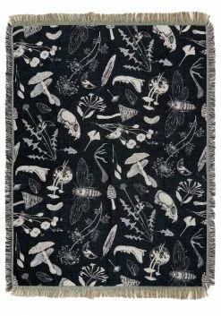 RUG1 Lifestyle EARTH MAGIC WOVEN BLANKET