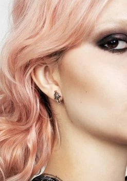 TOU1 WICKER MAN STUD EARRINGS